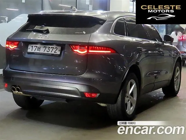 JAGUAR F-PACE 20d 2019 — photo 4 sur 26