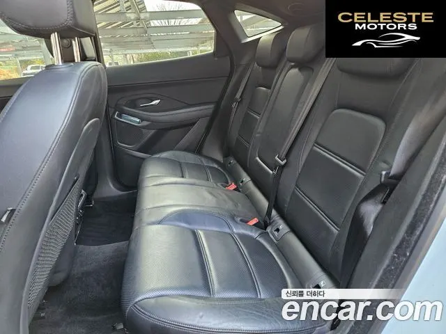 JAGUAR E-PACE P250 S 2018 — photo 11 sur 26