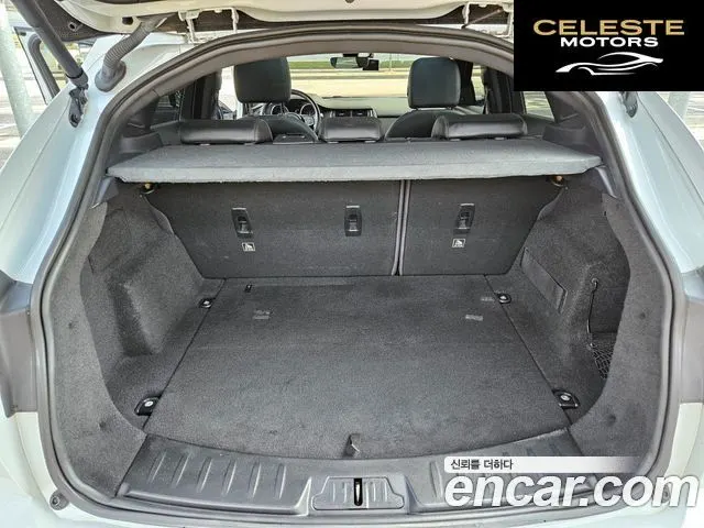 JAGUAR E-PACE P250 S 2018 — photo 14 sur 26