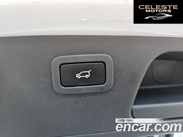 JAGUAR E-PACE P250 S 2018 — photo 18 sur 26