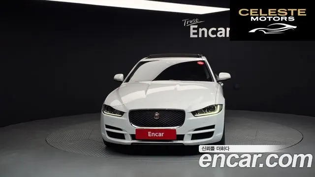 JAGUAR XE 20d 2016 — photo 3 sur 20