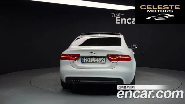JAGUAR XE 20d 2016 — photo 4 sur 20