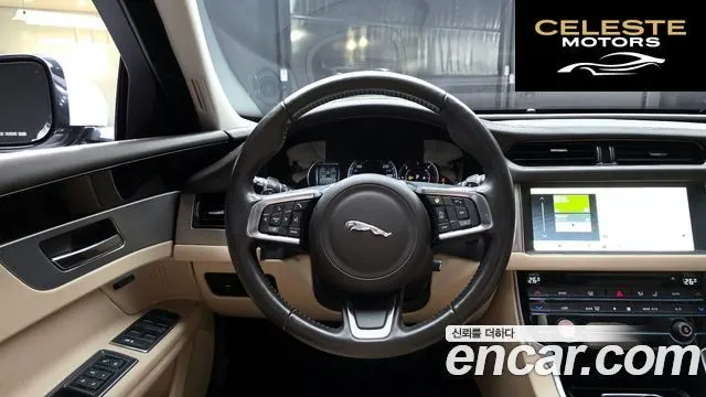 JAGUAR XF (X260) 20d AWD 2018 — photo 13 sur 20