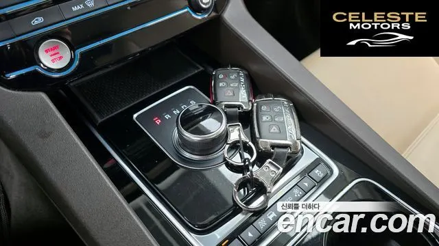 JAGUAR F-PACE 20d 2017 — photo 9 sur 20