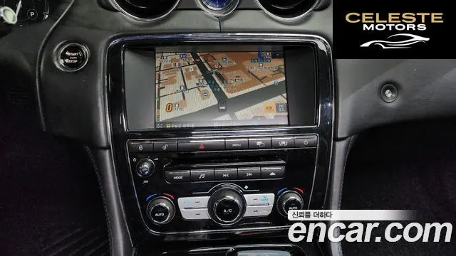 JAGUAR All New XJ 5.0 LWB 2012 — photo 15 sur 20