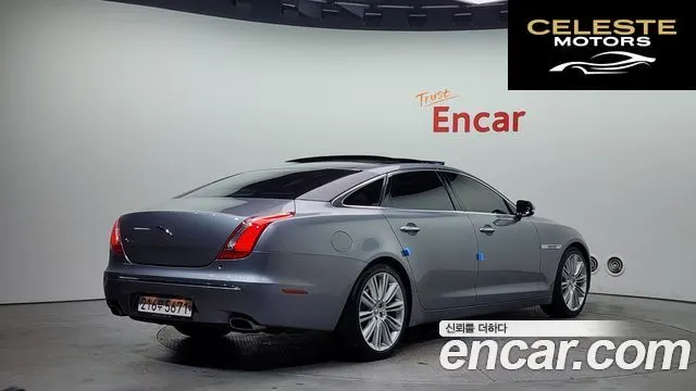 JAGUAR All New XJ 5.0 LWB 2012 — photo 2 sur 20