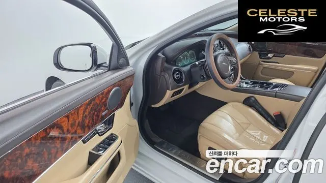 JAGUAR All New XJ 3.0D Premium Luxury LWB 2013 — photo 12 sur 20
