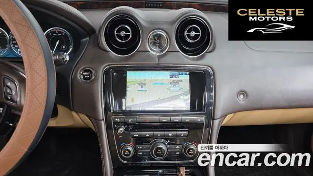 JAGUAR All New XJ 3.0D Premium Luxury LWB 2013 — photo 15 sur 20