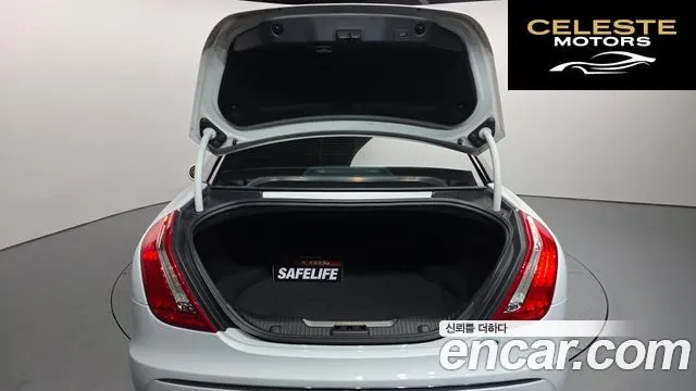 JAGUAR All New XJ 3.0D Premium Luxury LWB 2013 — photo 20 sur 20