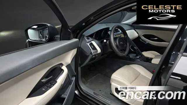 JAGUAR E-PACE P250 S 2018 — photo 10 sur 20