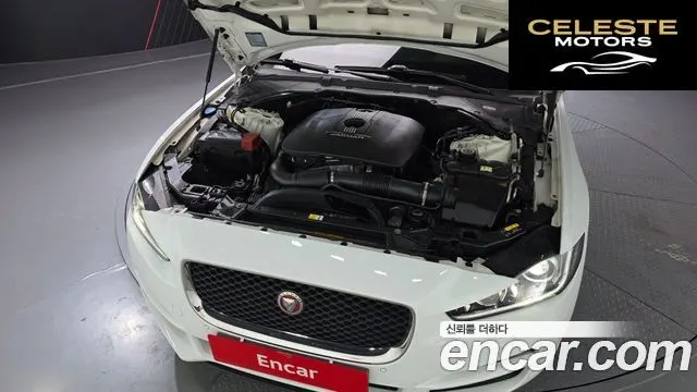JAGUAR XE 20t 2017 — photo 6 sur 20