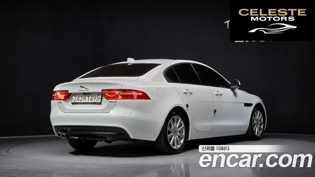 JAGUAR XE 20d 2017 — photo 2 sur 20