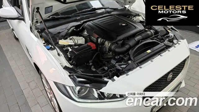 JAGUAR XE 20d 2017 — photo 6 sur 20