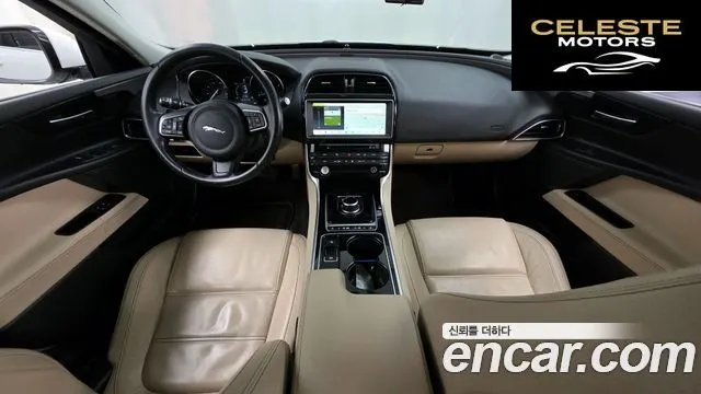 JAGUAR XE 20d 2017 — photo 7 sur 20