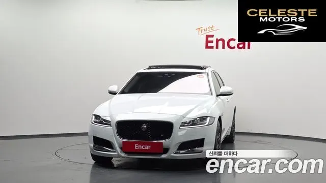 JAGUAR XF (X260) 30d 2017 — photo 3 sur 20