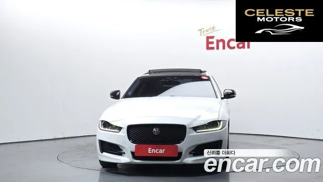 JAGUAR XE 20d RSport 2016 — photo 3 sur 20