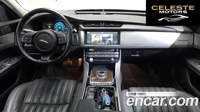 JAGUAR XF (X260) 20d AWD 2017 — photo 6 sur 20