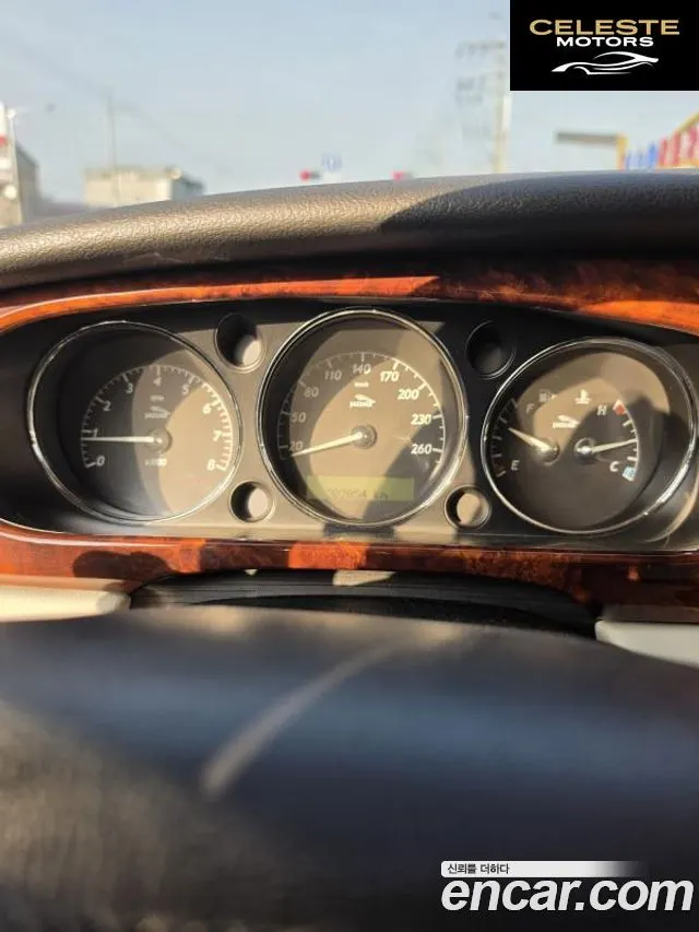 JAGUAR XJ-6 3.0 2004 — photo 5 sur 15