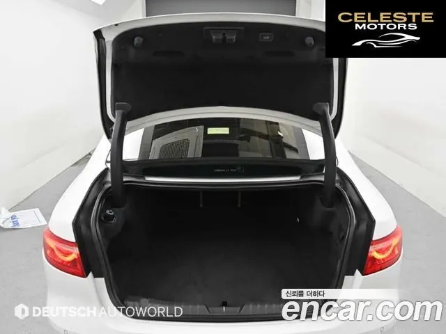 JAGUAR XF (X260) 20d 2018 — photo 19 sur 26