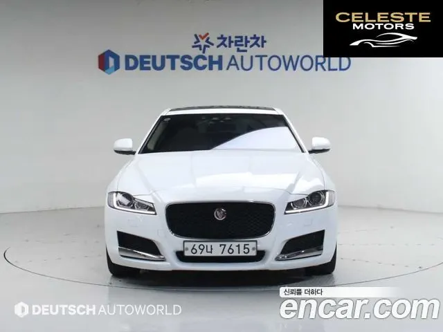 JAGUAR XF (X260) 20d 2018 — photo 3 sur 26