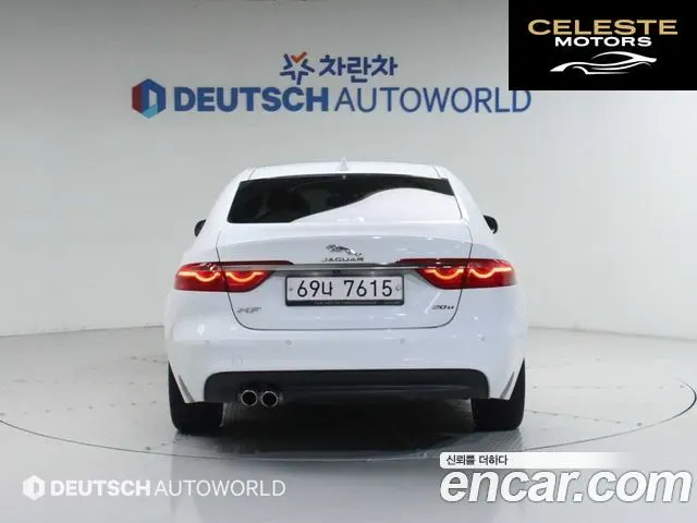 JAGUAR XF (X260) 20d 2018 — photo 4 sur 26