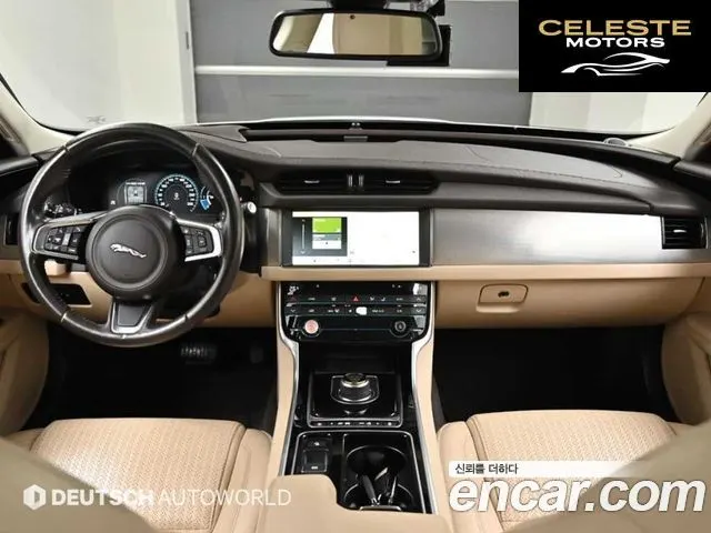 JAGUAR XF (X260) 20d 2018 — photo 7 sur 26