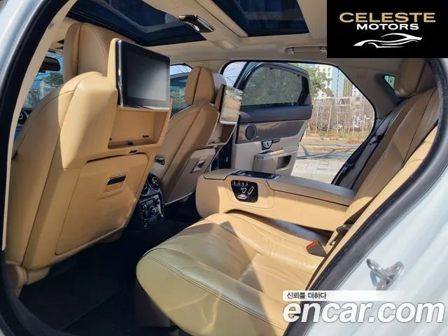 JAGUAR All New XJ 3.0D Premium Luxury LWB 2016 — photo 11 sur 26