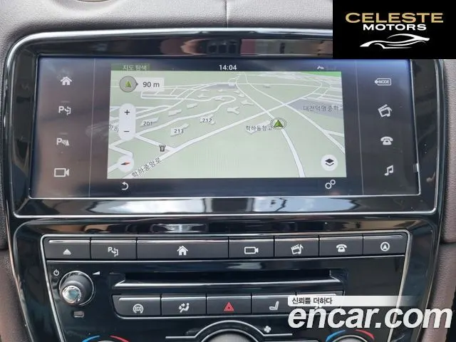 JAGUAR All New XJ 3.0D Premium Luxury LWB 2016 — photo 18 sur 26