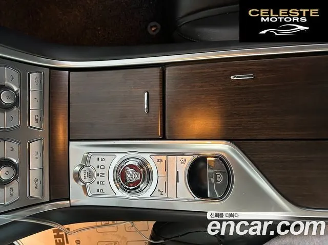 JAGUAR New XF 2.0 Luxury 2014 — photo 20 sur 22