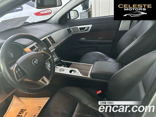 JAGUAR New XF 2.0 Luxury 2014 — photo 3 sur 22