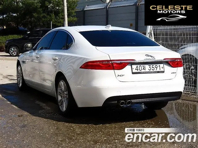 JAGUAR XF (X260) 20d 2018 — photo 3 sur 26