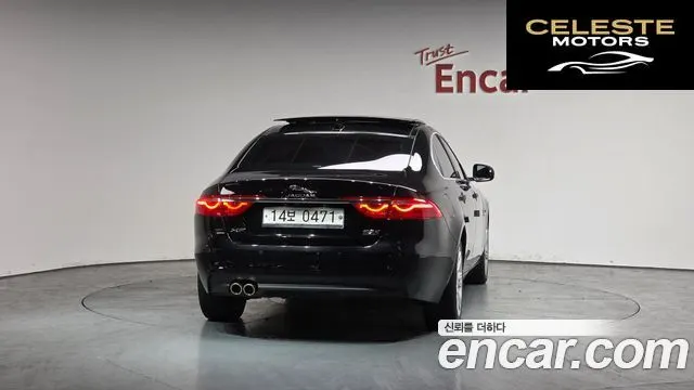 JAGUAR XF (X260) 20d AWD 2017 — photo 3 sur 20