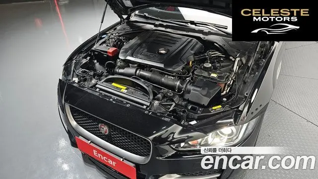 JAGUAR XE 20d RSport 2018 — photo 6 sur 20