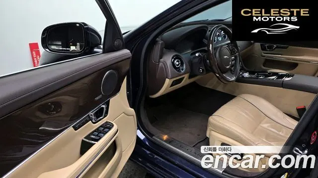 JAGUAR All New XJ 3.0D Premium Luxury LWB 2016 — photo 10 sur 20