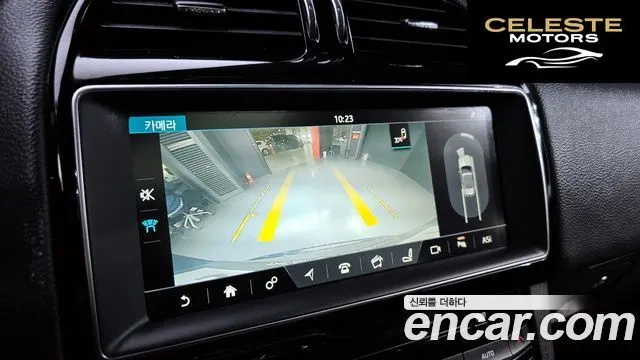 JAGUAR F-PACE 20d 2017 — photo 15 sur 20