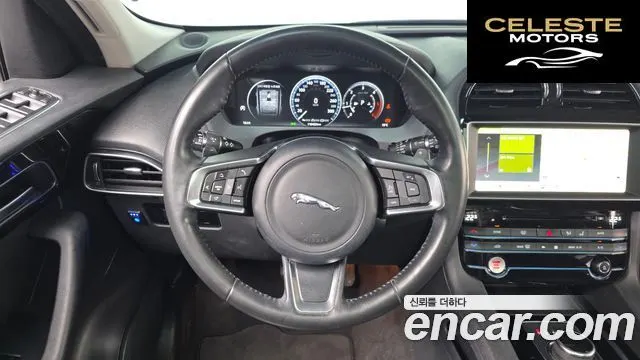 JAGUAR F-PACE 20d 2018 — photo 13 sur 26