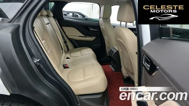 JAGUAR F-PACE 20d 2017 — photo 12 sur 20