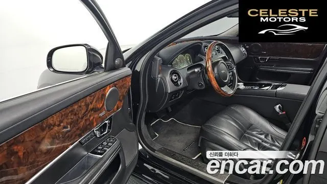 JAGUAR All New XJ 3.0D Premium Luxury SWB 2015 — photo 10 sur 20