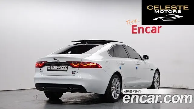 JAGUAR XF (X260) 25t 2018 — photo 2 sur 20