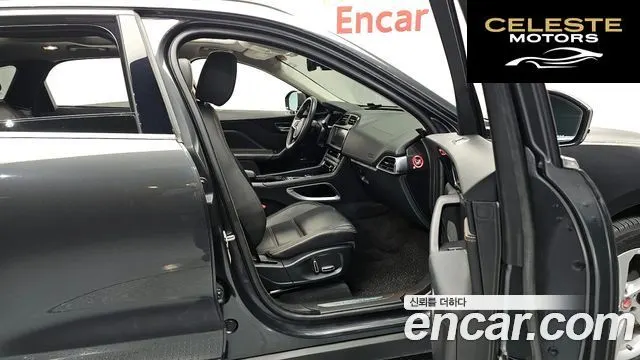 JAGUAR F-PACE 20d 2019 — photo 11 sur 20