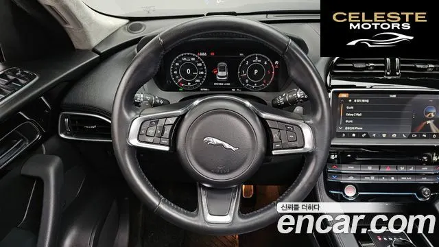 JAGUAR F-PACE 20d 2019 — photo 13 sur 20