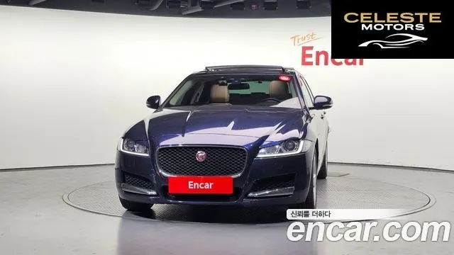 JAGUAR XF (X260) 20d 2018 — photo 3 sur 26