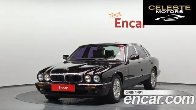 JAGUAR XJ-8 4.0 2000 — photo 26 sur 26