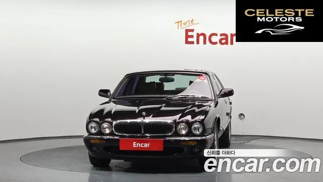 JAGUAR XJ-8 4.0 2000 — photo 3 sur 26