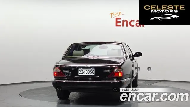 JAGUAR XJ-8 4.0 2000 — photo 4 sur 26