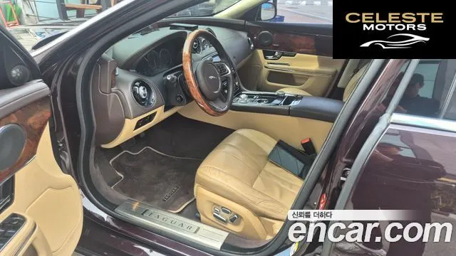 JAGUAR All New XJ 3.0 SC Premium Luxury LWB 2013 — photo 10 sur 26