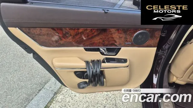 JAGUAR All New XJ 3.0 SC Premium Luxury LWB 2013 — photo 20 sur 26