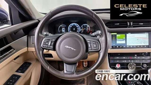 JAGUAR XF (X260) 20d AWD 2017 — photo 13 sur 20