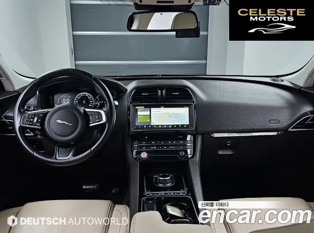JAGUAR F-PACE 20d 2018 — photo 7 sur 26