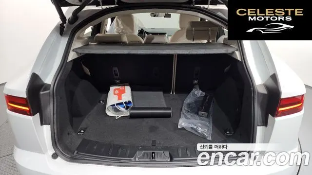 JAGUAR E-PACE P250 S 2018 — photo 20 sur 20